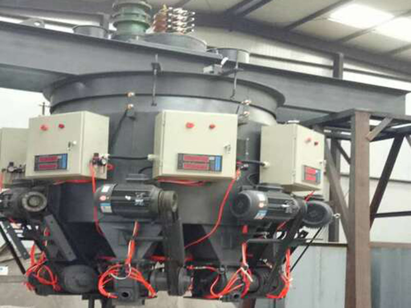 八嘴旋轉(zhuǎn)包裝機(jī)